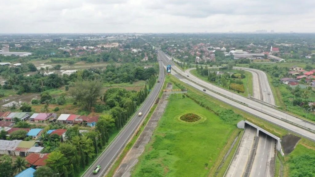 Rest Area Pemandangan Laut KEK Batang Hadir untuk Pemudik